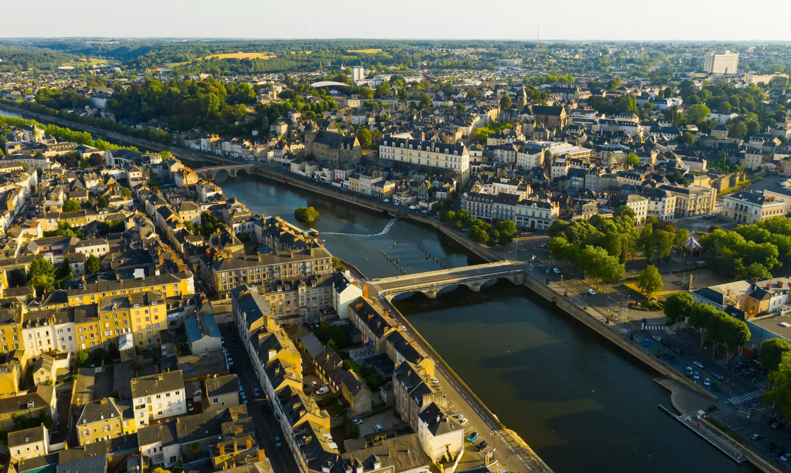 Pompes Funèbres à Laval (53)